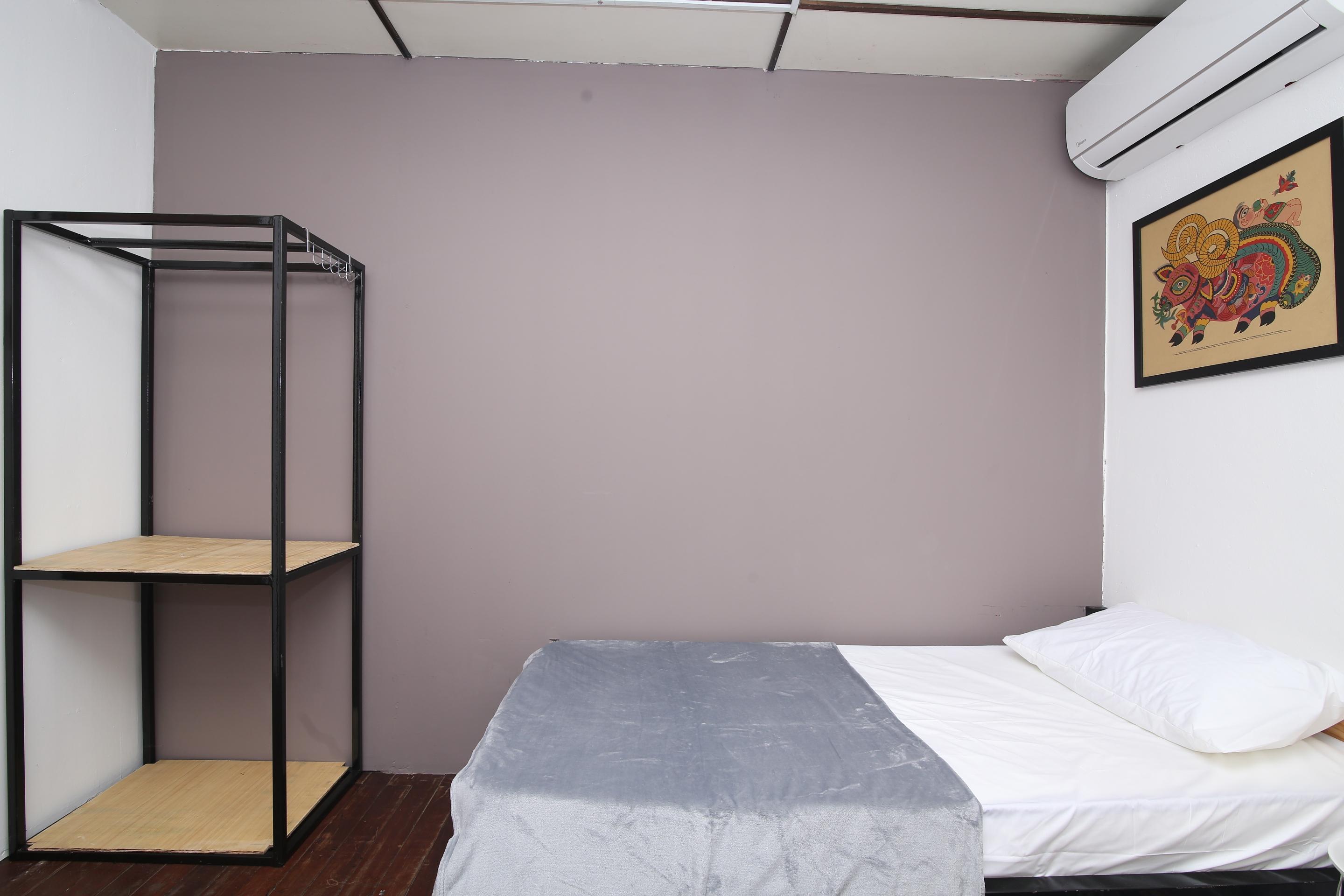 Spot On 90141 Threehouse Bed & Breakfast Кучинг Екстериор снимка
