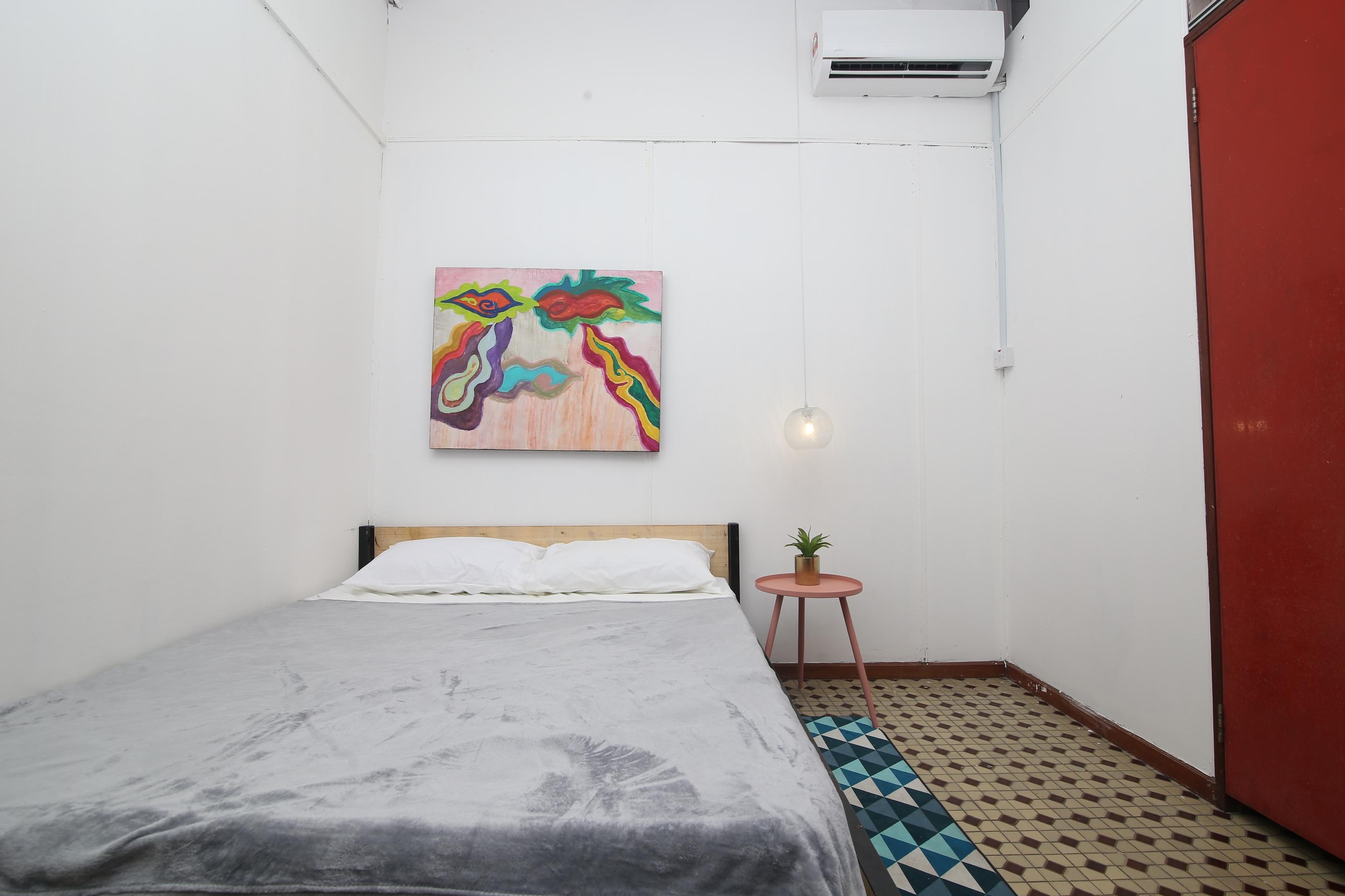 Spot On 90141 Threehouse Bed & Breakfast Кучинг Екстериор снимка